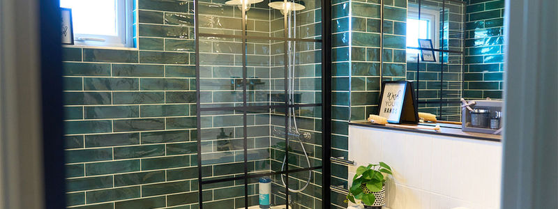 Prestige Glasshouse family bathroom with shower over